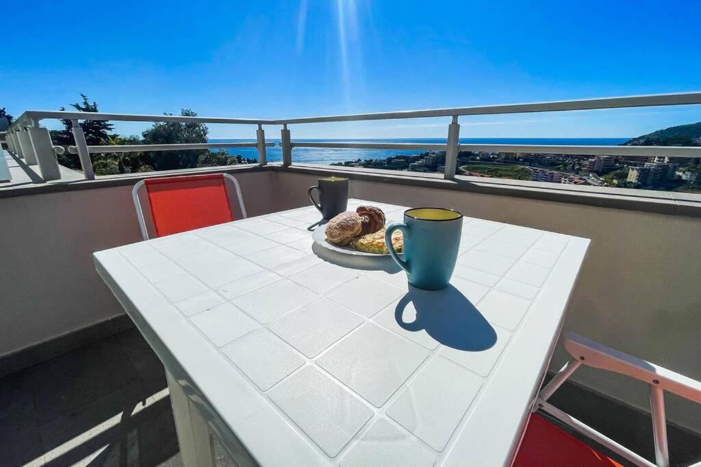 Suite D'Annunzio Mini Luxury Sanremo Eksteriør billede